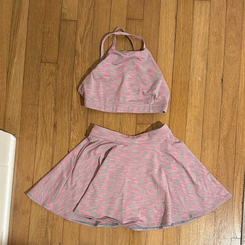 Outdoor Voices Mint and Pink Active Set